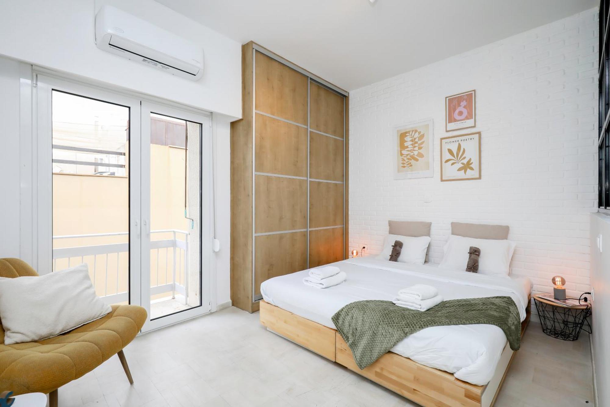 Central Kolonaki Flat C - Greecing Athena Bagian luar foto